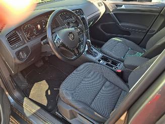 Volkswagen Golf golf e automaat picture 3