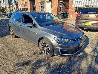 Volkswagen Golf golf e automaat picture 2