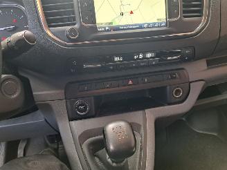 Toyota Proace Compact 2.0 D-4D profession picture 11