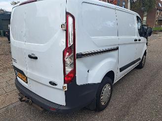 Ford Transit Custom 2.2 TDCi picture 6