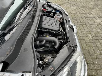 Volkswagen Up! 1.0 MOVE UP! BLUEMOTIOM AIRCO picture 12