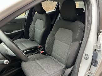 Renault Clio 1.0 TCe ZEN NAVI picture 18