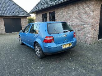 škoda osobní automobily Volkswagen Golf 1.6 16V OCEAN 5DRS AIRCO 2003/5