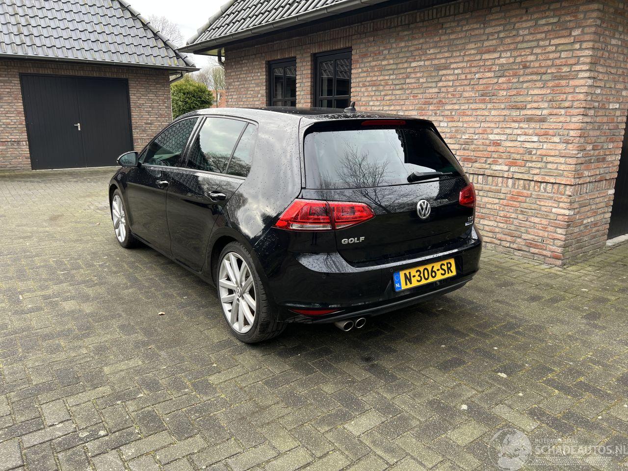 Volkswagen Golf 1.4 TSI BUSSINESS EDITION R NAVI