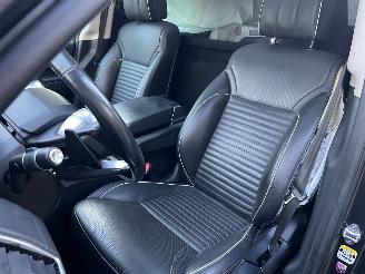 Land Rover Discovery 3.0TD6 FIRST EDITION (GRIJS KENTEKEN) picture 18