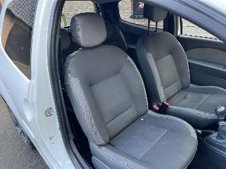 Renault Twingo 1.2 16V DYNAMIQUE AIRCO picture 4