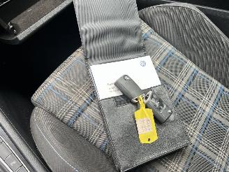 Volkswagen e-Golf ELEKTRISCH NAVI picture 25