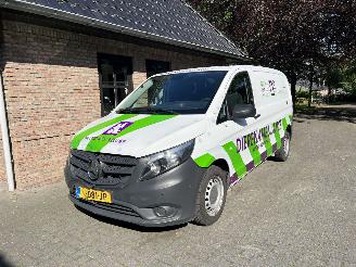 skadebil bedrijf Mercedes Vito 114 CDI LANG AUTOMAAT AIRCO 2017/10