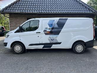 Ford Transit Custom 290 2.2 TDCI L2H1 AIRCO picture 7