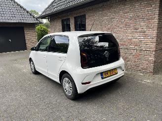 skadebil auto Volkswagen Up! 1.0 BTM MOVE UPi AIRCO 2017/12