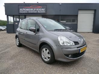 Uttjänta bilar auto Renault Modus 1.2 TCE Dynamique AIRCO 2009/1