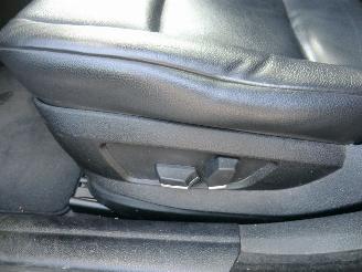 BMW 5-serie 525d High Executive LEER AUTOMAAT picture 9