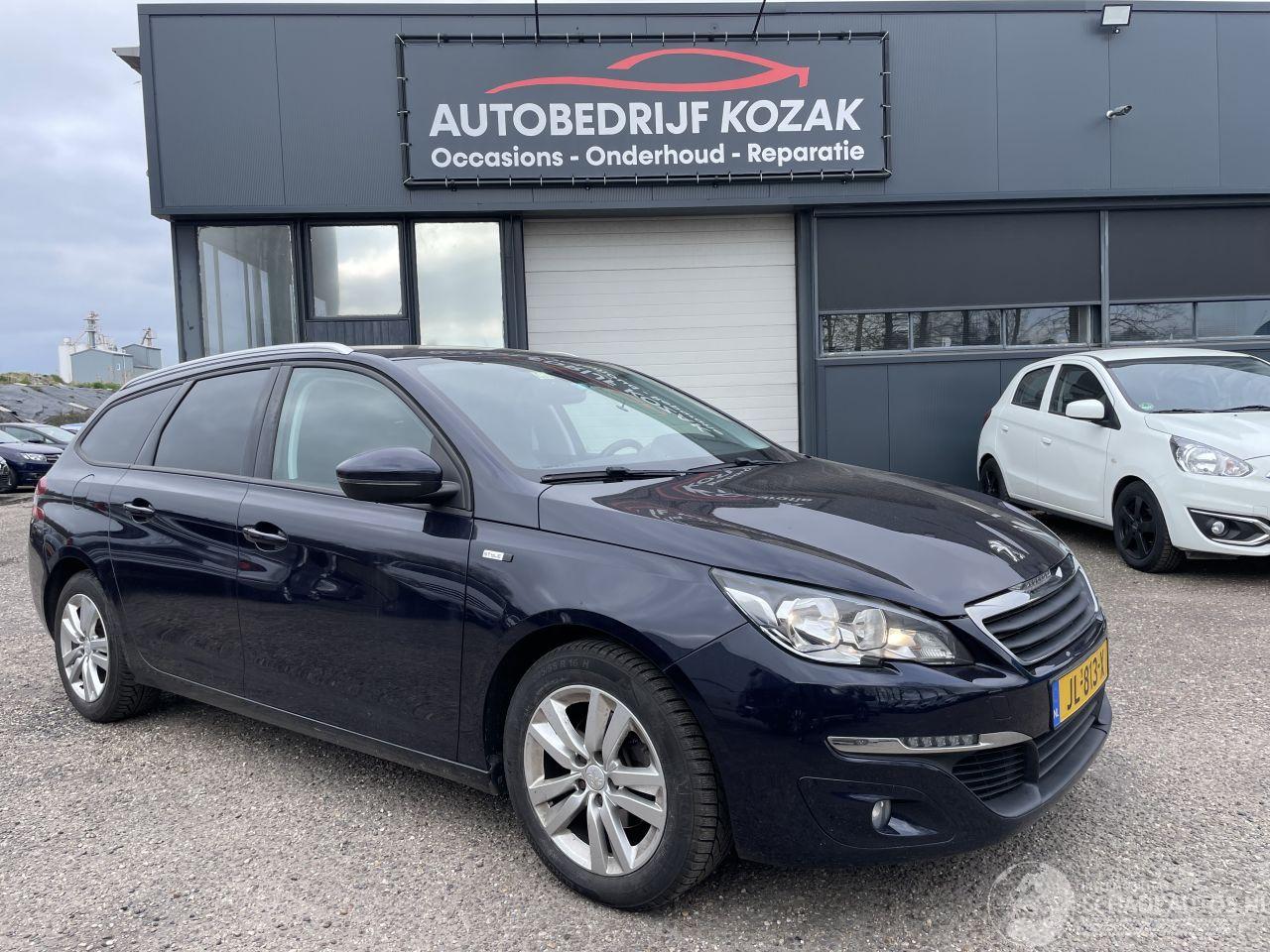 Peugeot 308 1.2 PureTech Style AIRCO NAVI PDC