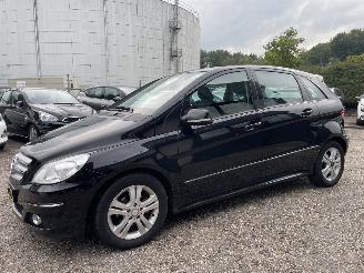 Mercedes B-klasse 170 AIRCO AUTOMAAT CRUISE NIEUWE APK picture 2
