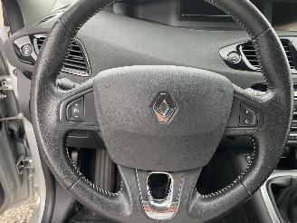Renault Scenic 1.2 TCe Bose NAVI picture 9