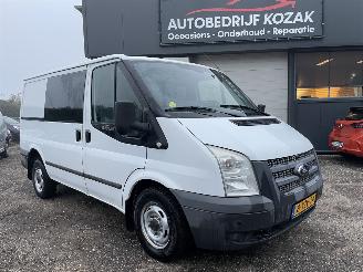 skadebil bedrijf Ford Transit 2.2 TDCI Edition AIRCO DC 6-pers. 2012/11