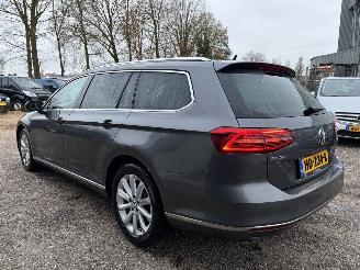 Volkswagen Passat 1.6 TDI Highline Airco NAVI Cruise PDC picture 3