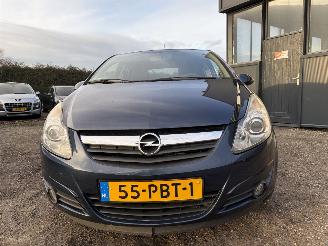 Opel Corsa 1.4-16V \'111\'Edition AIRCO NIEUWE APK picture 6
