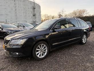 Skoda Superb 1.6 TDI Sprint PRO AIRCO NAVI picture 2