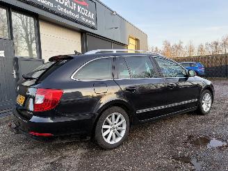 Skoda Superb 1.6 TDI Sprint PRO AIRCO NAVI picture 4