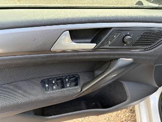 Volkswagen Golf Sportsvan 1.2 TSI Easyline AIRCO NAVI CRUISE picture 10