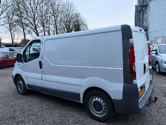 Opel Vivaro 2.5 CDTI AIRCO NIEUWE APK MARGE 3-pers. picture 3