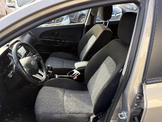 Kia Cee d Sporty Wagon 1.4 CVVT Navigator Plus Pack CRUISE picture 10