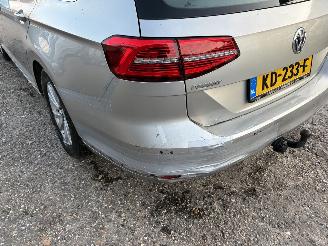 Volkswagen Passat Variant 1.6 TDI Connected Series NAVI picture 7