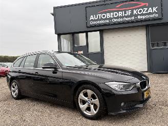 Avarii autoturisme BMW 3-serie 320d EfficientDynamics High Executive Upgr 2013/10