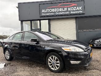krockskadad bil auto Ford Mondeo 2.0 TDCI Titanium NAVI CRUISE PDC 2011/5