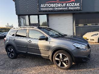 okazja samochody osobowe Nissan Qashqai+2 2.0 Tekna 4WD 7-pers automaat 2011/12