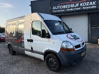  Renault Master T35 2.5 DCI L2H2 AIRCO 2006/10