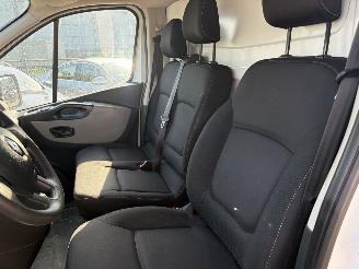 Renault Trafic 1.6 dCi L1H1 Generique 3-pers.EURO 6 picture 10