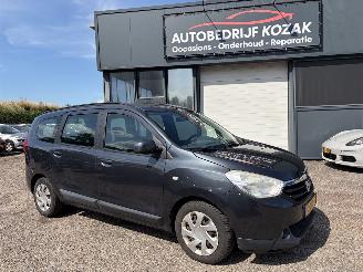 Auto incidentate Dacia Lodgy 1.2 TCE Laureate 7-pers. AIRCO CRUISE 2014/7