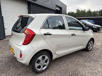 Kia Picanto 1.0 CVVT 5-drs. NIEUWE APK picture 4