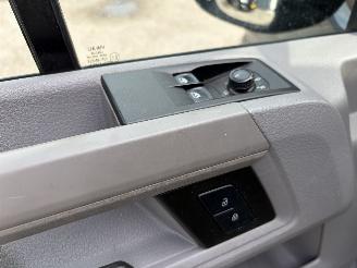 Volkswagen Crafter 2.0 TDI LANG AUTOMAAT AIRCO NAVI picture 10