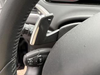 Peugeot 208 1.2 PureTech Style AUTOMAAT CRUISE NAVI picture 17