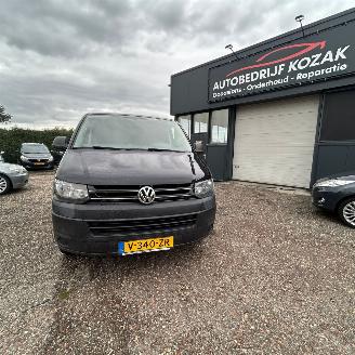 Volkswagen Transporter 2.0 TDI L1H1 Trendline AIRCO CRUISE NAVI picture 2