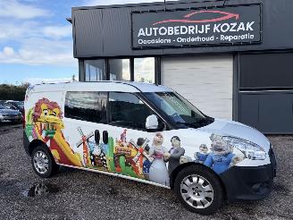 skadebil bedrijf Fiat Doblo 1.3 Diesel AIRCO 2013/8