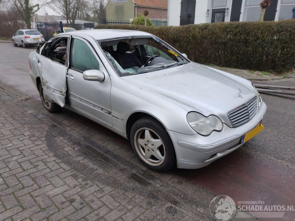 Mercedes C-klasse 220 CDi Elegance