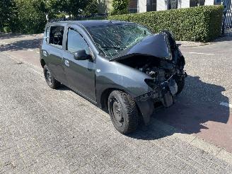 Vrakbiler auto Dacia Sandero 1.0 SCe 75 2019/10