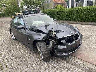 Uttjänta bilar auto BMW 3-serie 318 2006/12