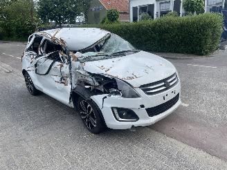 Uttjänta bilar auto Suzuki Swift 1.2-16V 2016/1