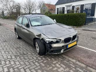 Vrakbiler auto BMW 1-serie 116i 2015/7