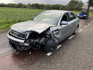 Audi A4 2.0-20V Multitronic picture 2