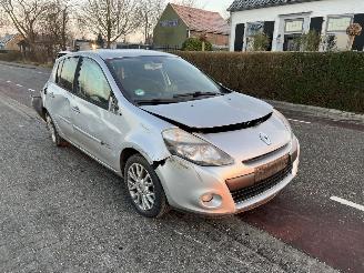Auto da rottamare Renault Clio 1.2-16V TCe 100 2009/9