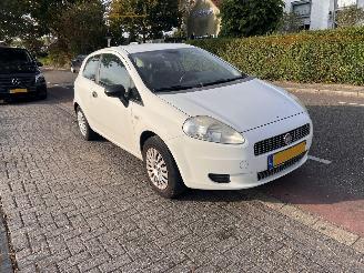 Démontage voiture Fiat Grande Punto 1.2 2009/4