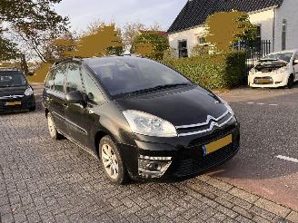 skadebil auto Citroën C4 PICASSO 1.6 HDi 2013/4