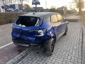 Renault Captur 1.3 Mild Hybrid 160 Alpine picture 3
