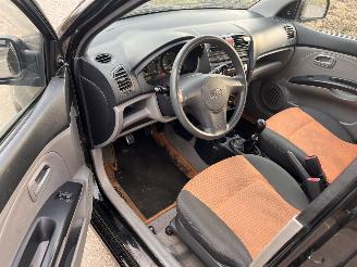 Kia Picanto 1.0-12V picture 5